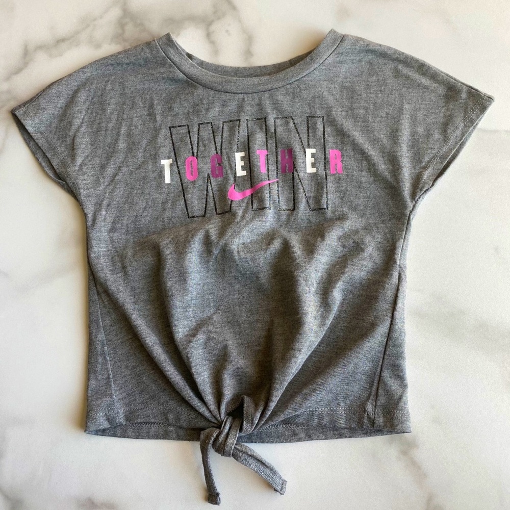 Kids Nike tee